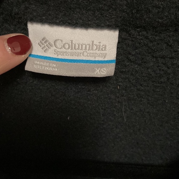 Columbia Women’s Fleece Vest - Picture 2 of 3